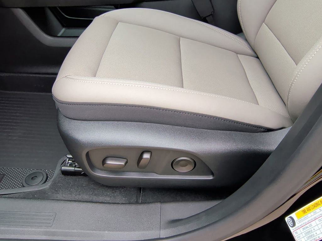 New 2026 GMC Terrain Elevation w/ Elevation Premium Package FWD image 13