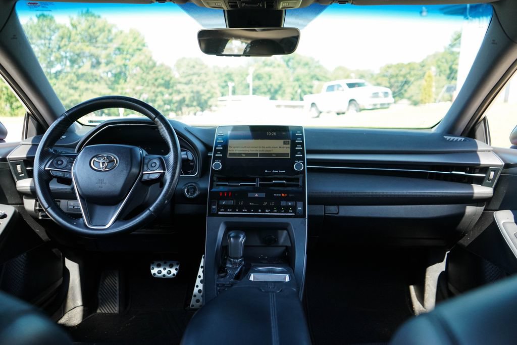 Used 2019 Toyota Avalon XSE FWD image 10