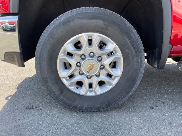 Used 2022 Chevrolet Silverado 2500 LT w/ Convenience Package image 7