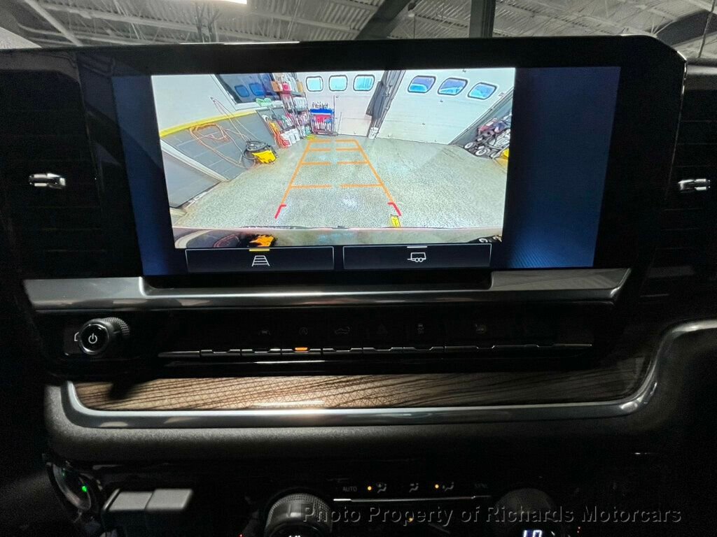 Used 2022 Chevrolet Silverado 1500 RST w/ Max Trailering Package image 26