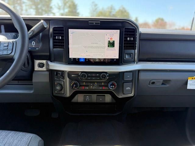New 2026 Ford F250 XLT w/ XLT Premium Package AWD/4WD image 21