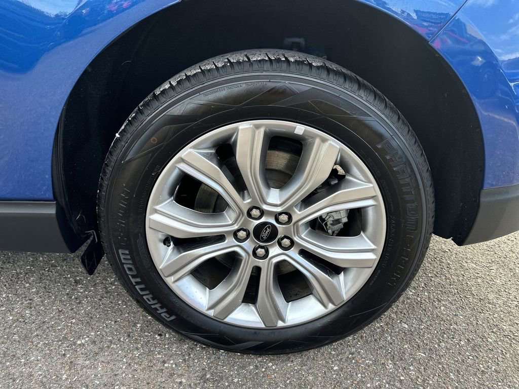 Used 2024 Ford Edge Titanium AWD/4WD image 31