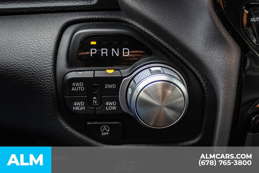 Used 2025 RAM 1500 Laramie AWD/4WD image 31