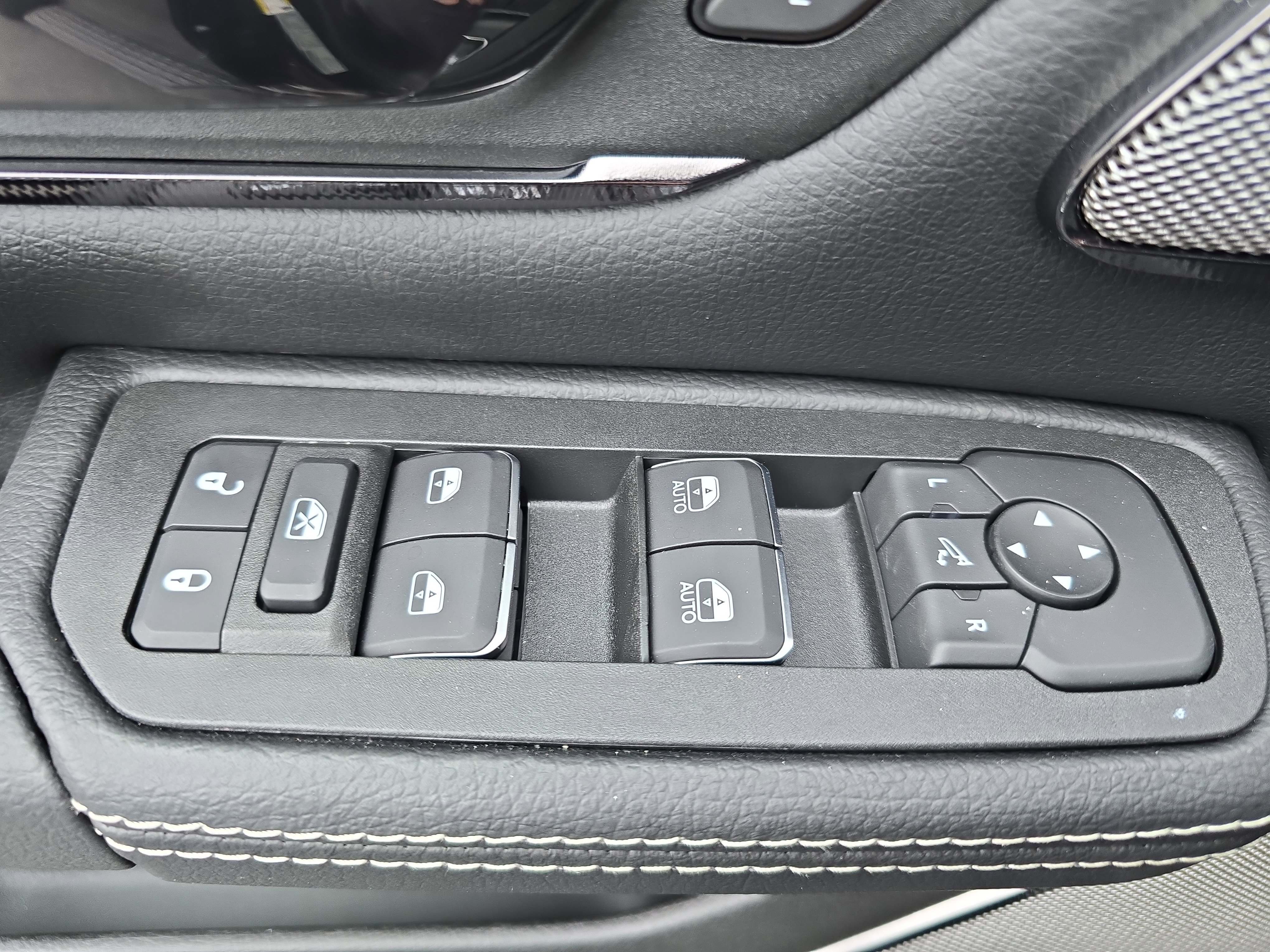 Used 2026 RAM 1500 Rebel w/ Advanced Safety Group II image 27