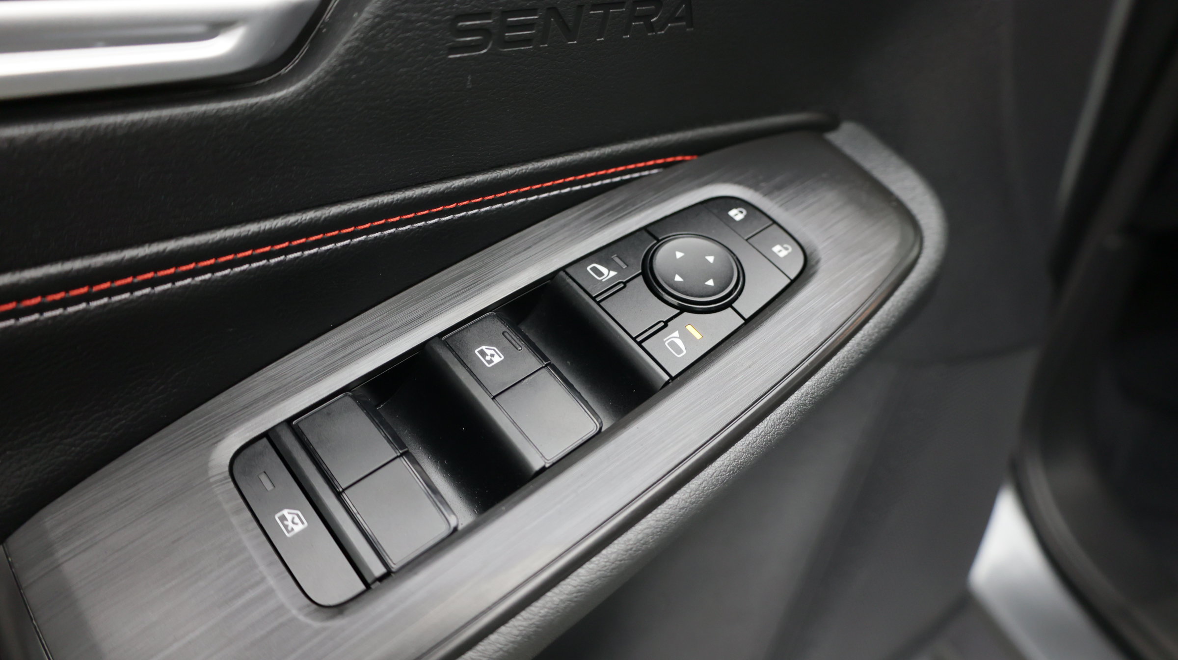 Used 2026 Nissan Sentra SR w/ Floor Mat Package FWD image 13