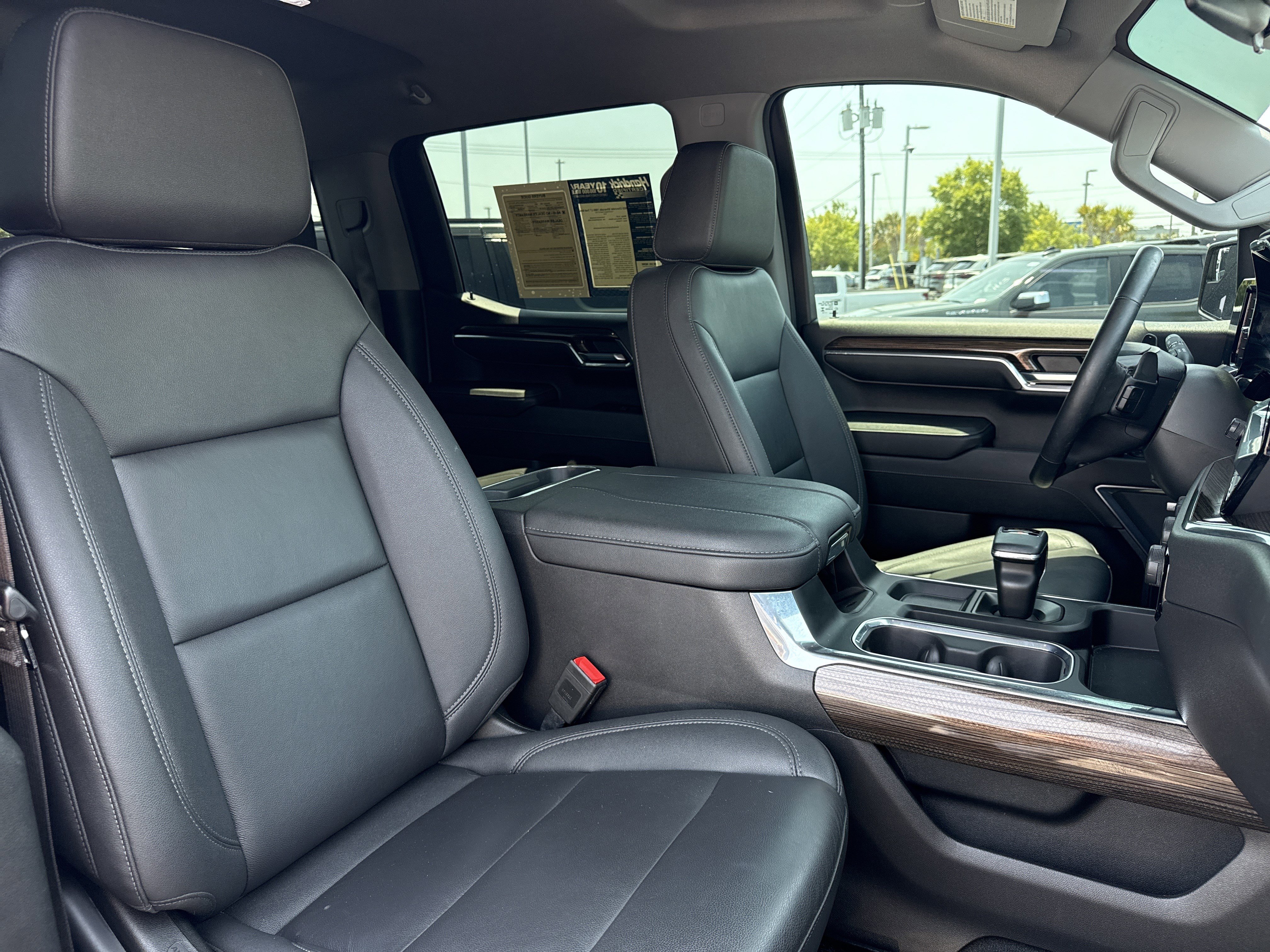 Certified 2023 Chevrolet Silverado 1500 LT Trail Boss w/ Convenience Package II AWD/4WD image 32