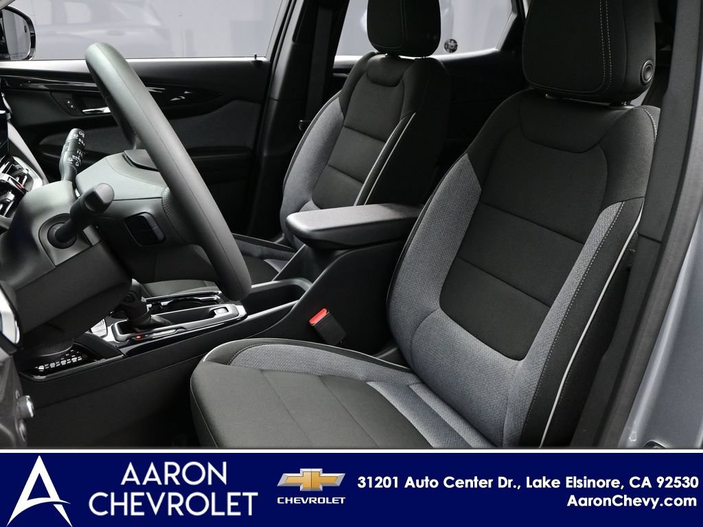 New 2026 Chevrolet TrailBlazer LT w/ Midnight Edition FWD image 8