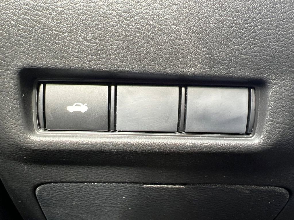 New 2026 Nissan Sentra SV w/ Floor Mat Package FWD image 26