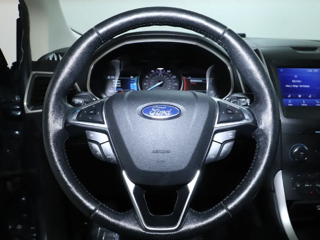 Used 2019 Ford Edge SEL w/ Equipment Group 201A AWD/4WD image 20