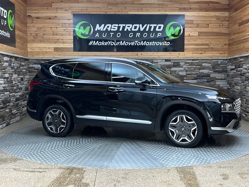 Used 2023 Hyundai Santa Fe Limited w/ Cargo Package image 13