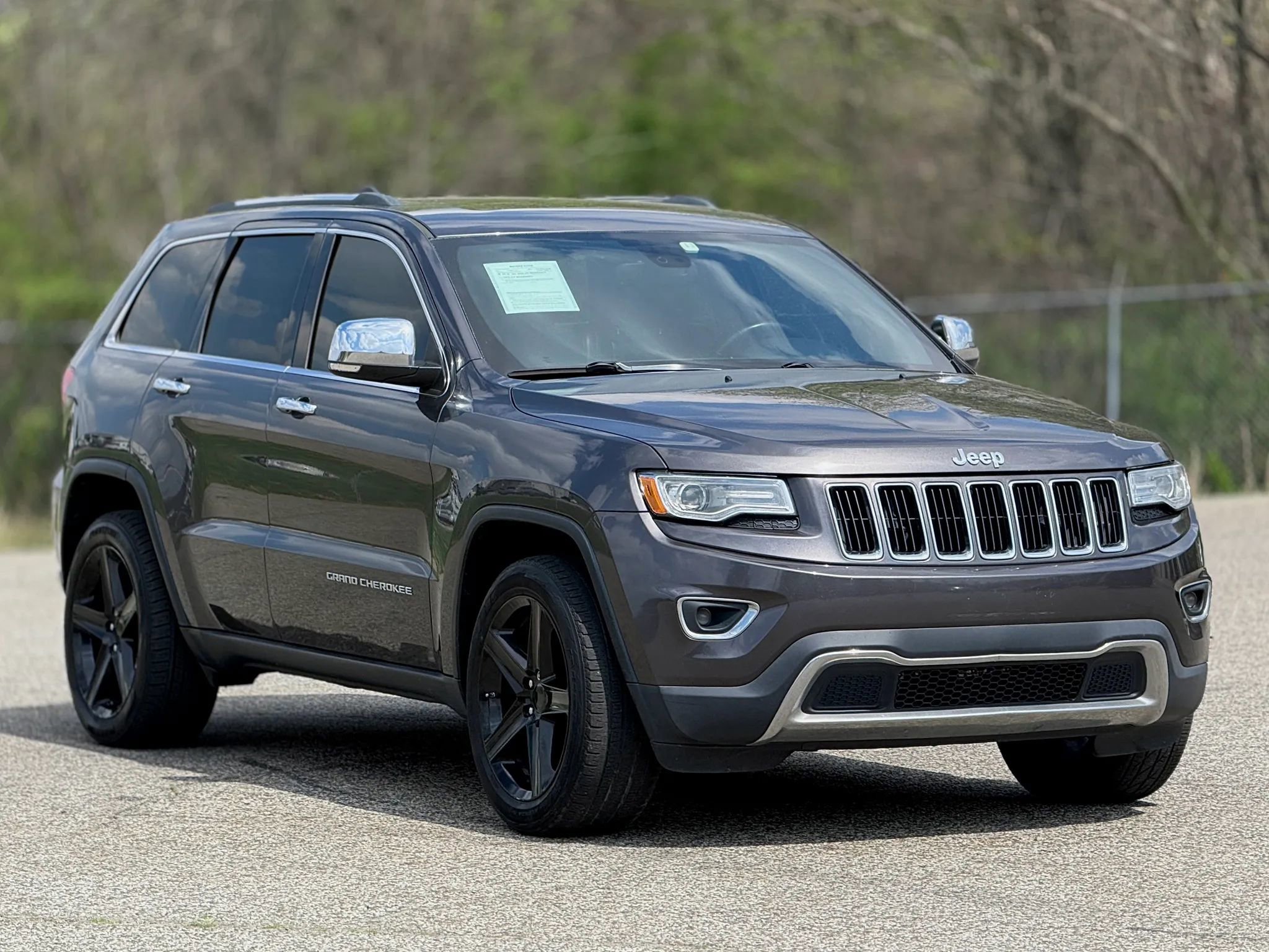 Used 2016 Jeep Grand Cherokee Limited w/ Luxury Group II RWD image 1