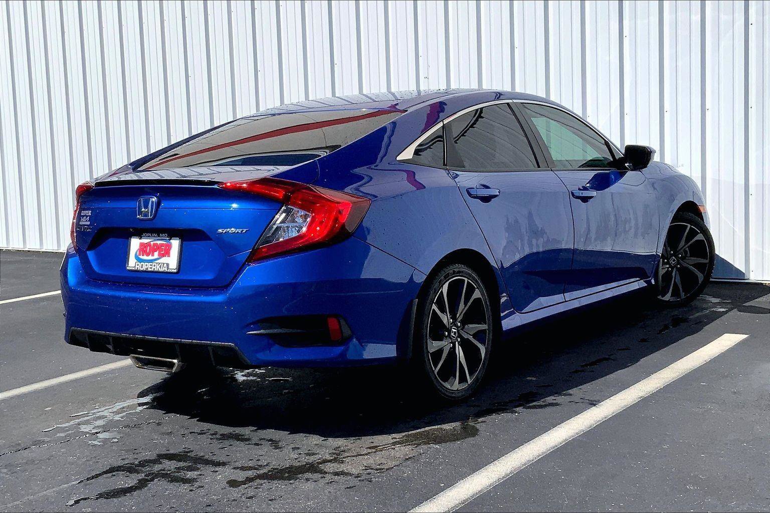 Used 2020 Honda Civic Sport image 11