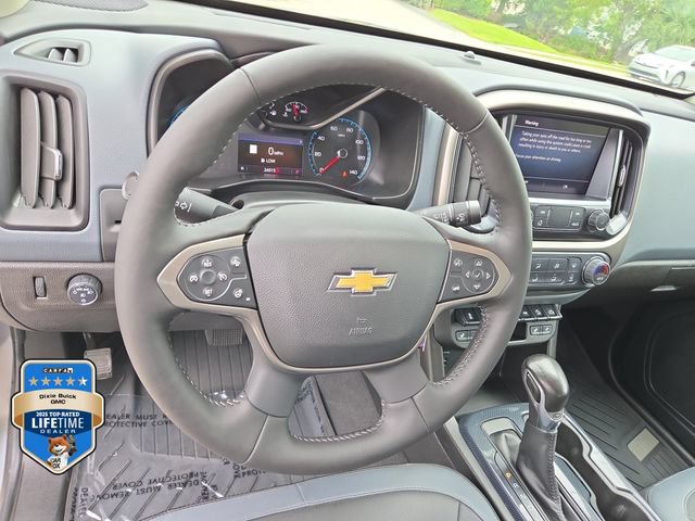 Certified 2022 Chevrolet Colorado Z71 w/ Safety Package AWD/4WD image 16