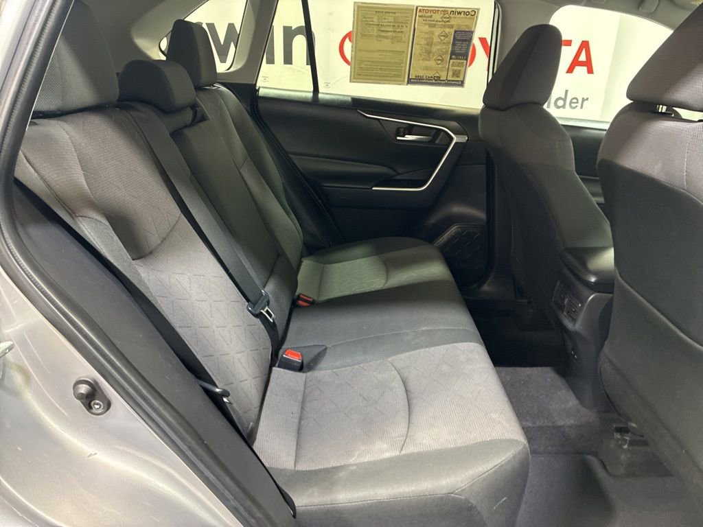 Used 2023 Toyota RAV4 XLE image 15