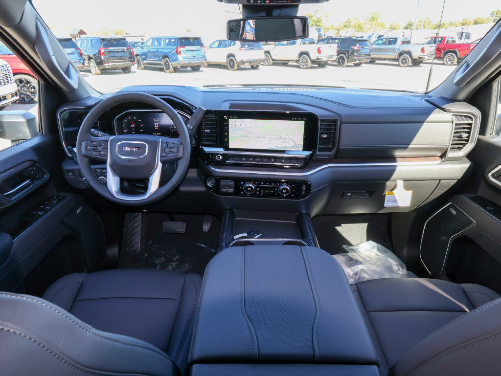 New 2026 GMC Sierra 2500 SLT w/ SLT Premium Package AWD/4WD image 13