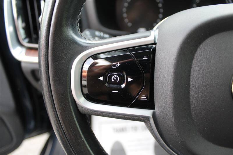 Used 2021 Volvo S60 T5 Momentum FWD image 15