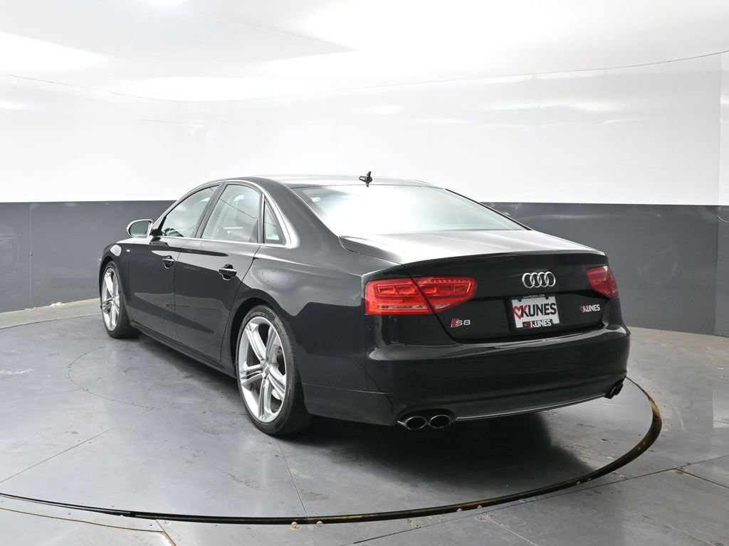 Used 2014 Audi S8 AWD/4WD image 10