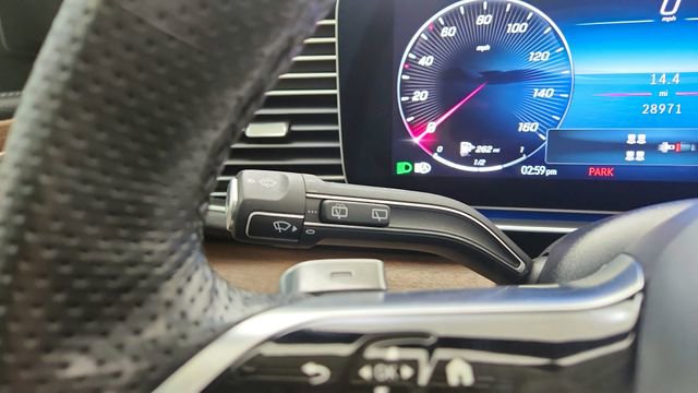 Used 2024 Mercedes-Benz GLS 450 4MATIC image 46