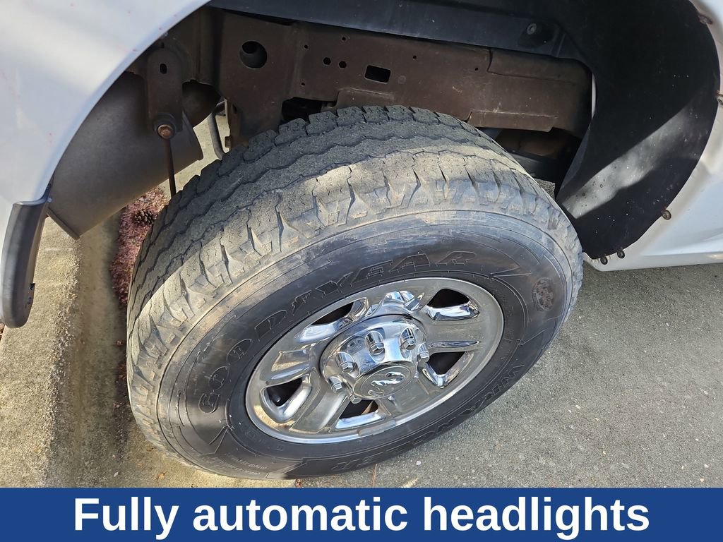 Used 2016 RAM 2500 Tradesman w/ Chrome Appearance Group image 7