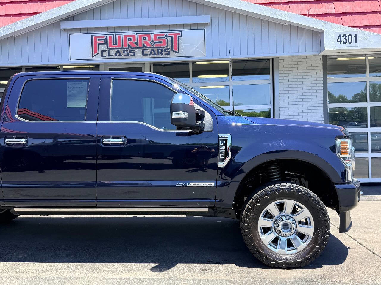 Used 2022 Ford F350 Platinum AWD/4WD image 12