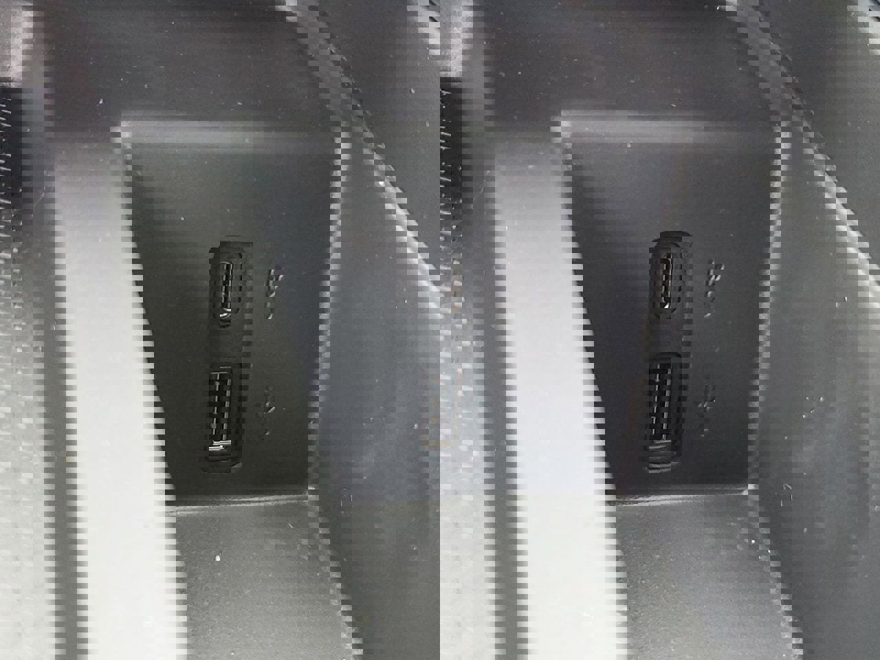 New 2025 GMC Acadia Elevation image 54