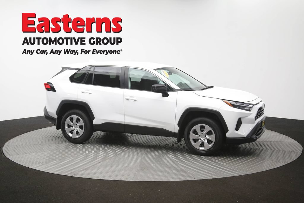 Used 2023 Toyota RAV4 LE AWD/4WD image 46