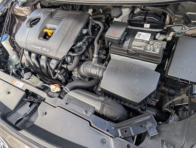 Used 2018 Kia Forte LX image 16