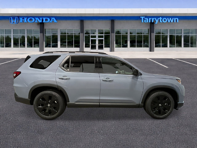 New 2026 Honda Pilot Black Edition image 8