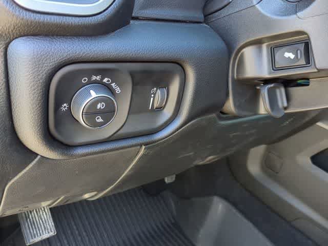New 2026 RAM 2500 Big Horn AWD/4WD image 18
