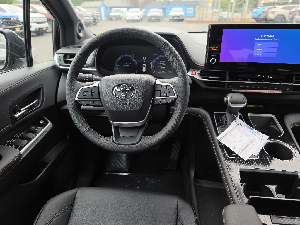 New 2026 Toyota Sienna XLE Woodland Edition AWD/4WD image 23