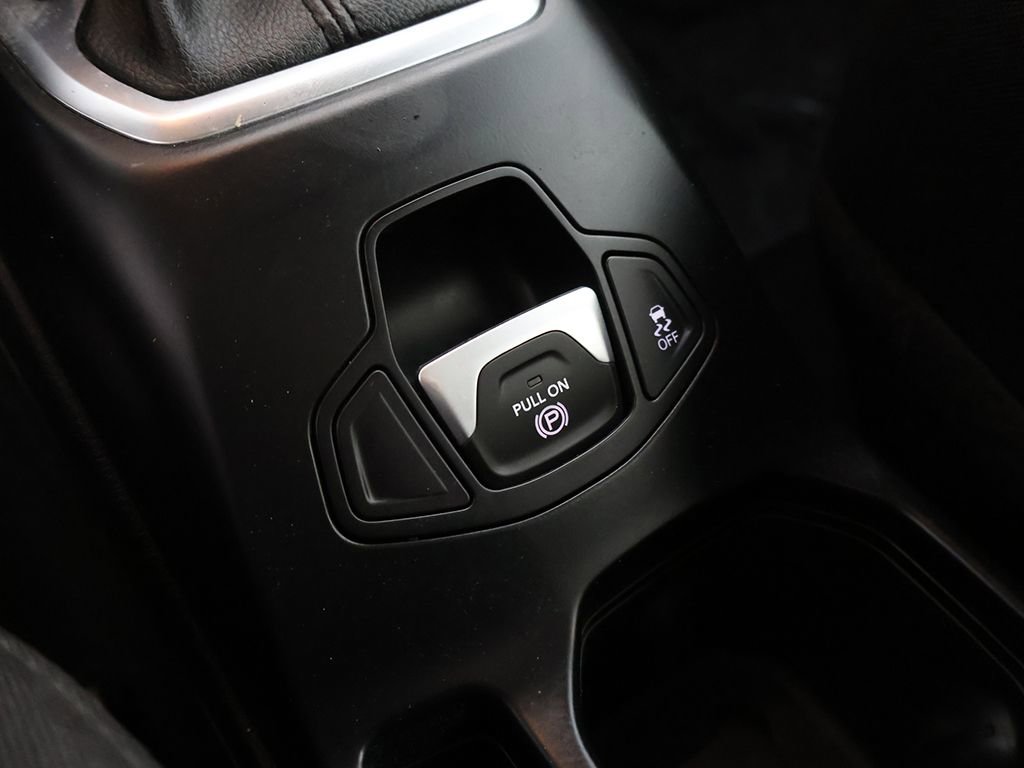 Used 2018 Jeep Renegade Latitude image 46