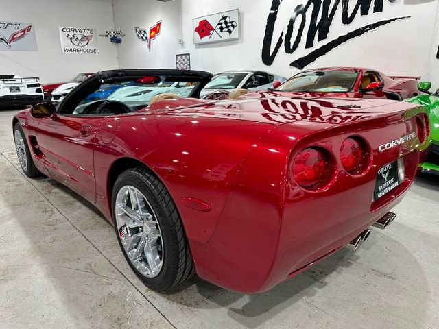 Used 2004 Chevrolet Corvette Convertible w/ Preferred Equipment Group RWD image 30