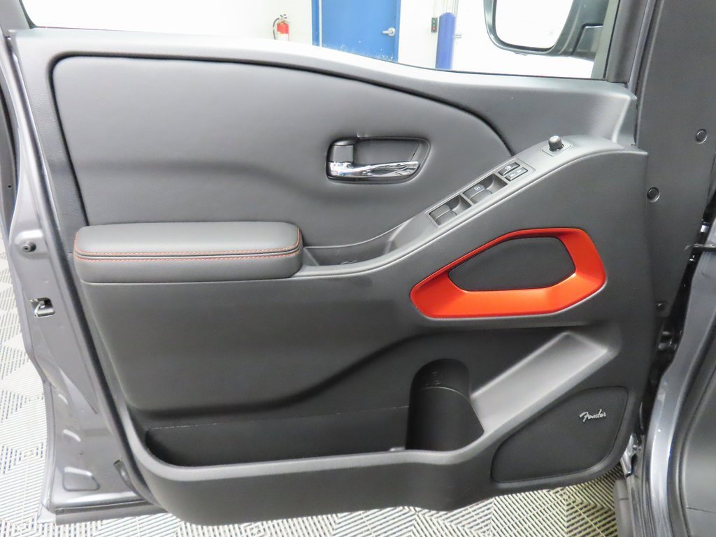 Used 2023 Nissan Frontier PRO-4X image 60