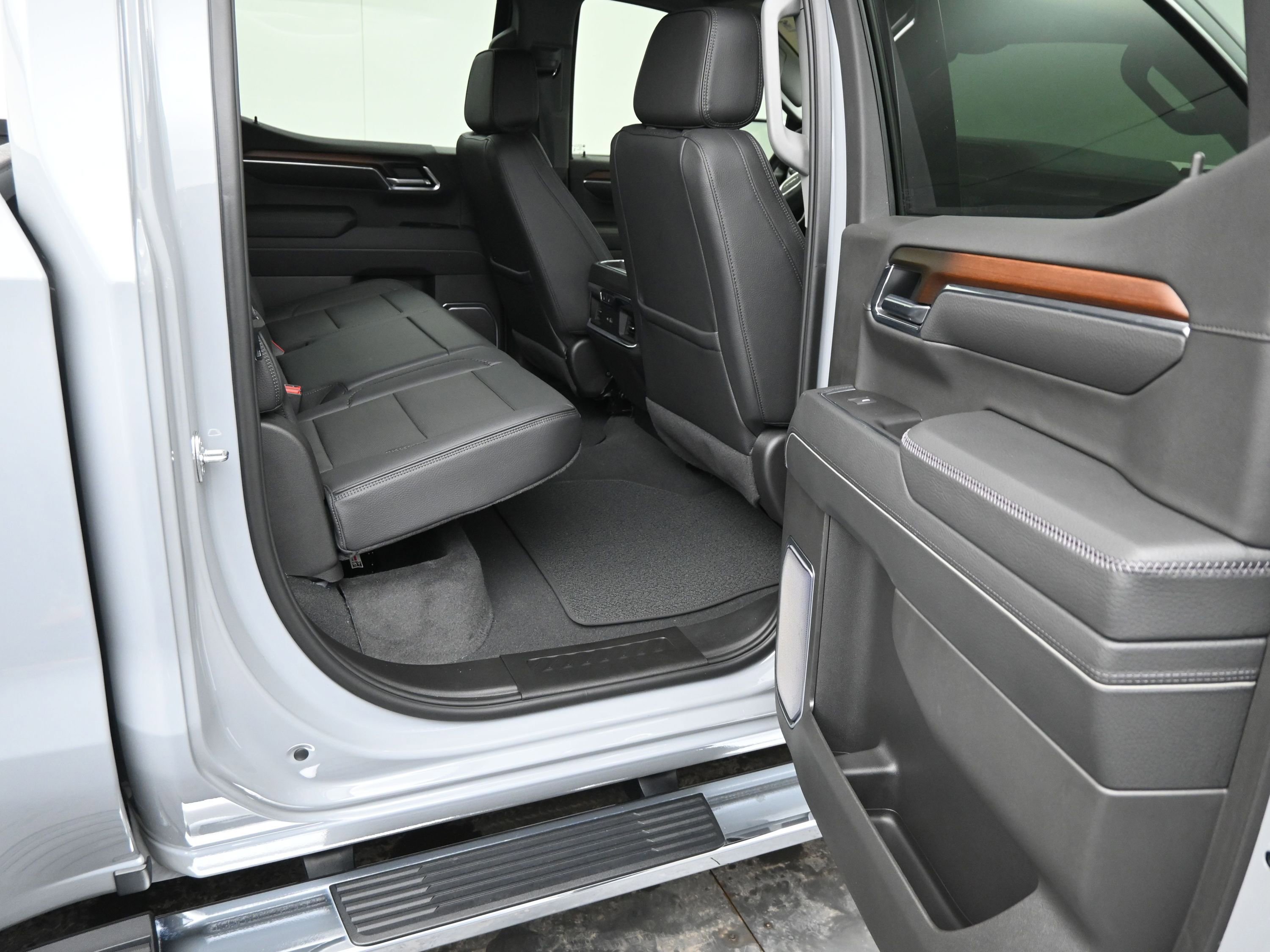 Certified 2025 GMC Sierra 1500 Denali w/ Technology Package image 12