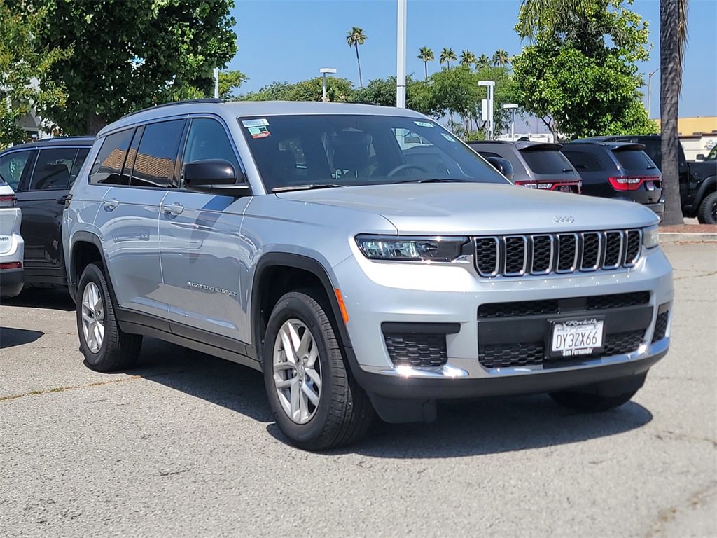 New 2024 Jeep Grand Cherokee L Laredo