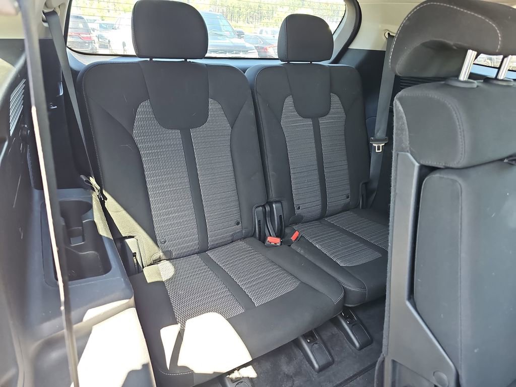 Used 2022 Kia Sorento LX FWD image 15