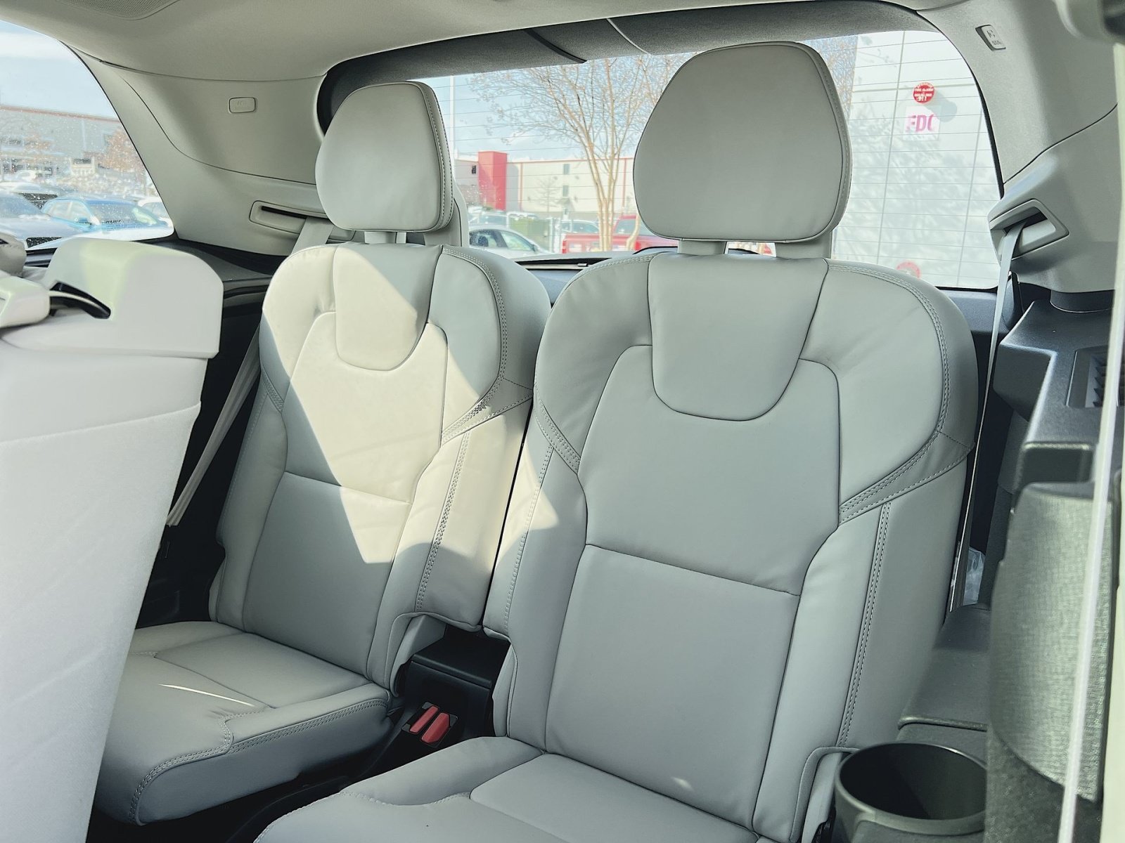 New 2026 Volvo XC90 B6 Ultra w/ Protection Package AWD/4WD image 34