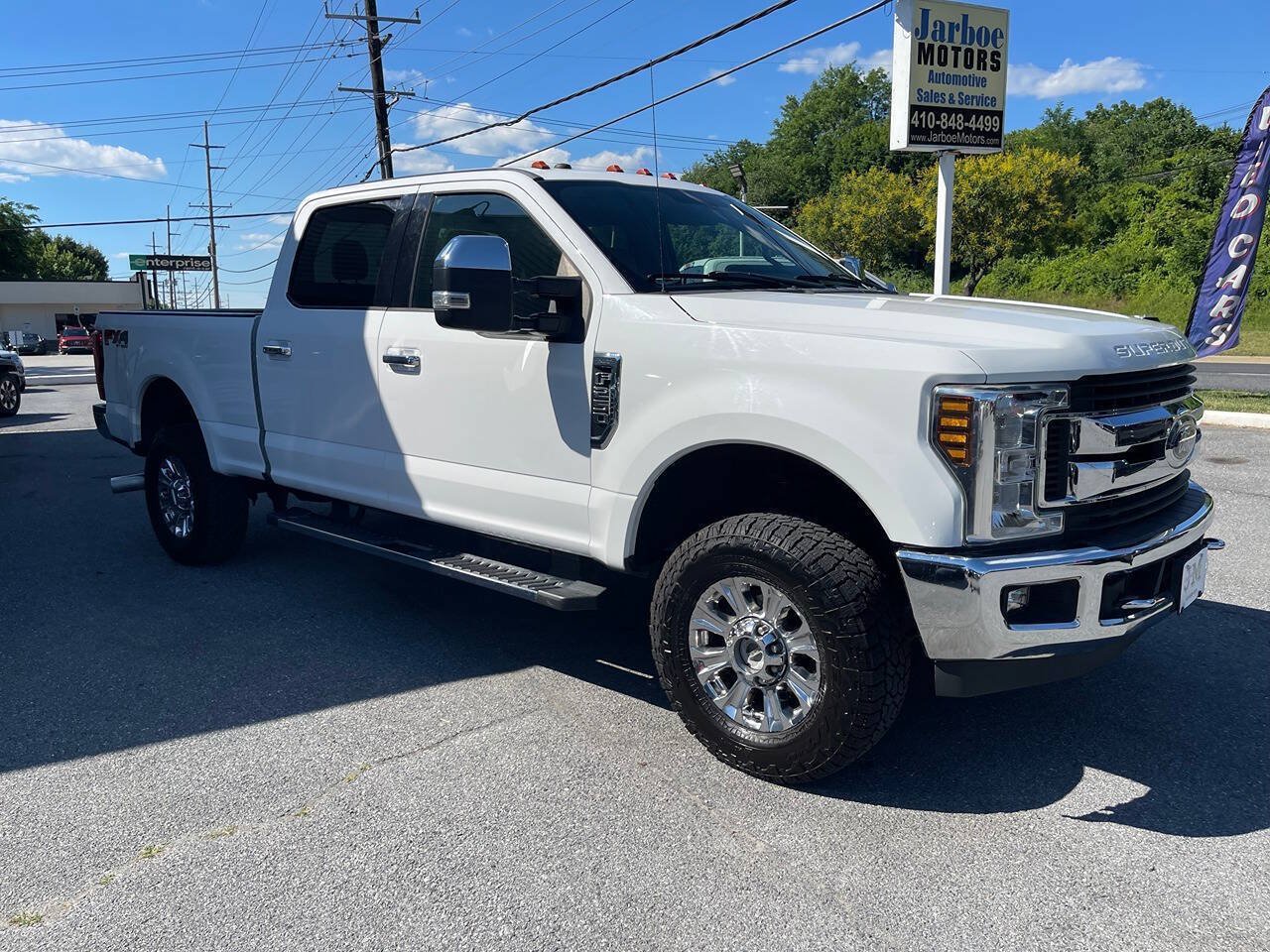 Used 2018 Ford F250 XLT w/ XLT Premium Package AWD/4WD image 10