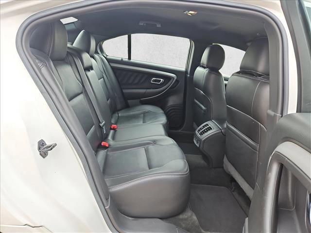 Used 2016 Ford Taurus SEL FWD image 19