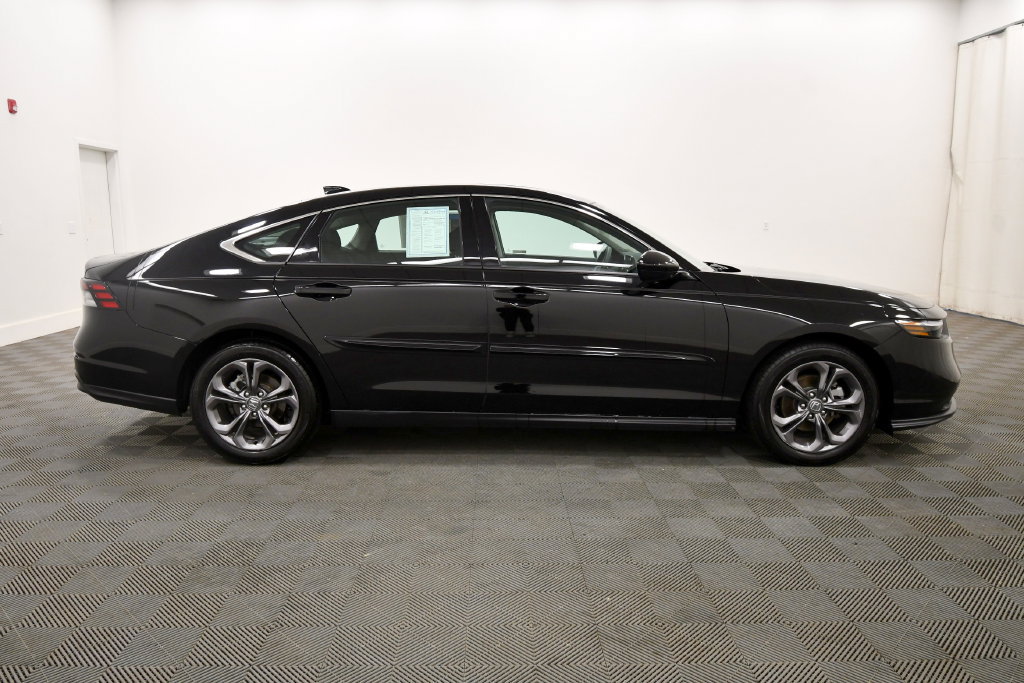 Certified 2024 Honda Accord EX image 9