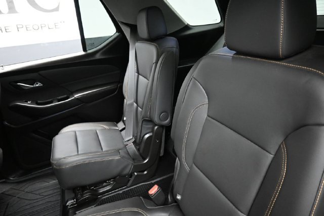 Used 2021 Chevrolet Traverse LT w/ LT Premium Package FWD image 22
