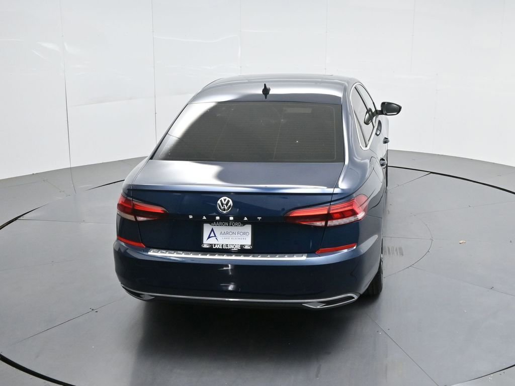 Used 2022 Volkswagen Passat 2.0T SE FWD image 43