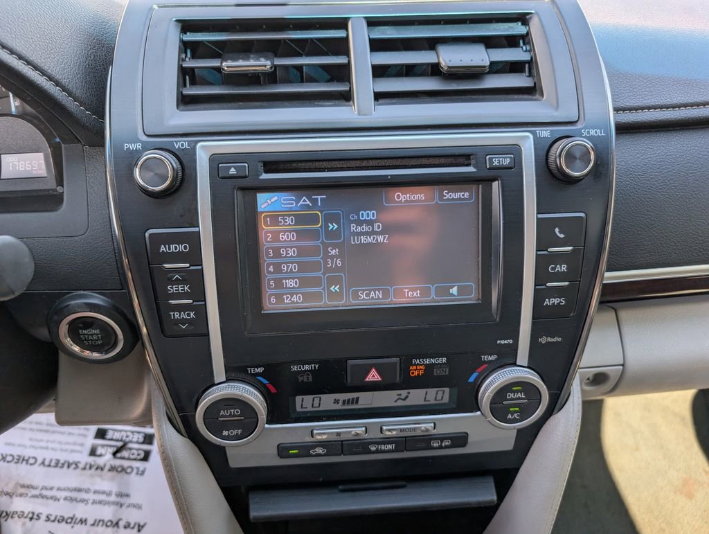 Used 2013 Toyota Camry XLE w/ Convenience Pkg FWD image 13