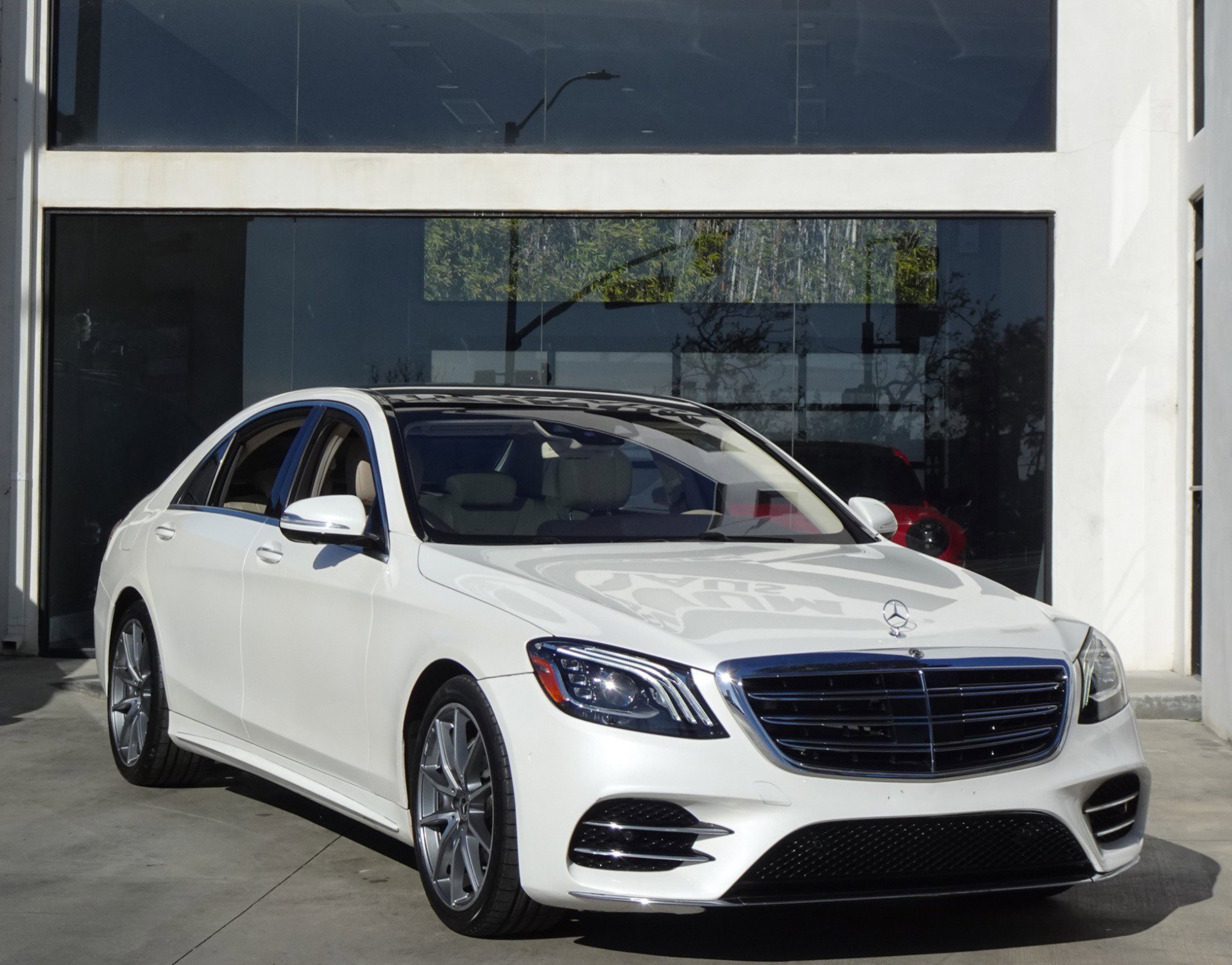Used 2020 Mercedes-Benz S 450 Sedan w/ AMG Line Exterior image 9