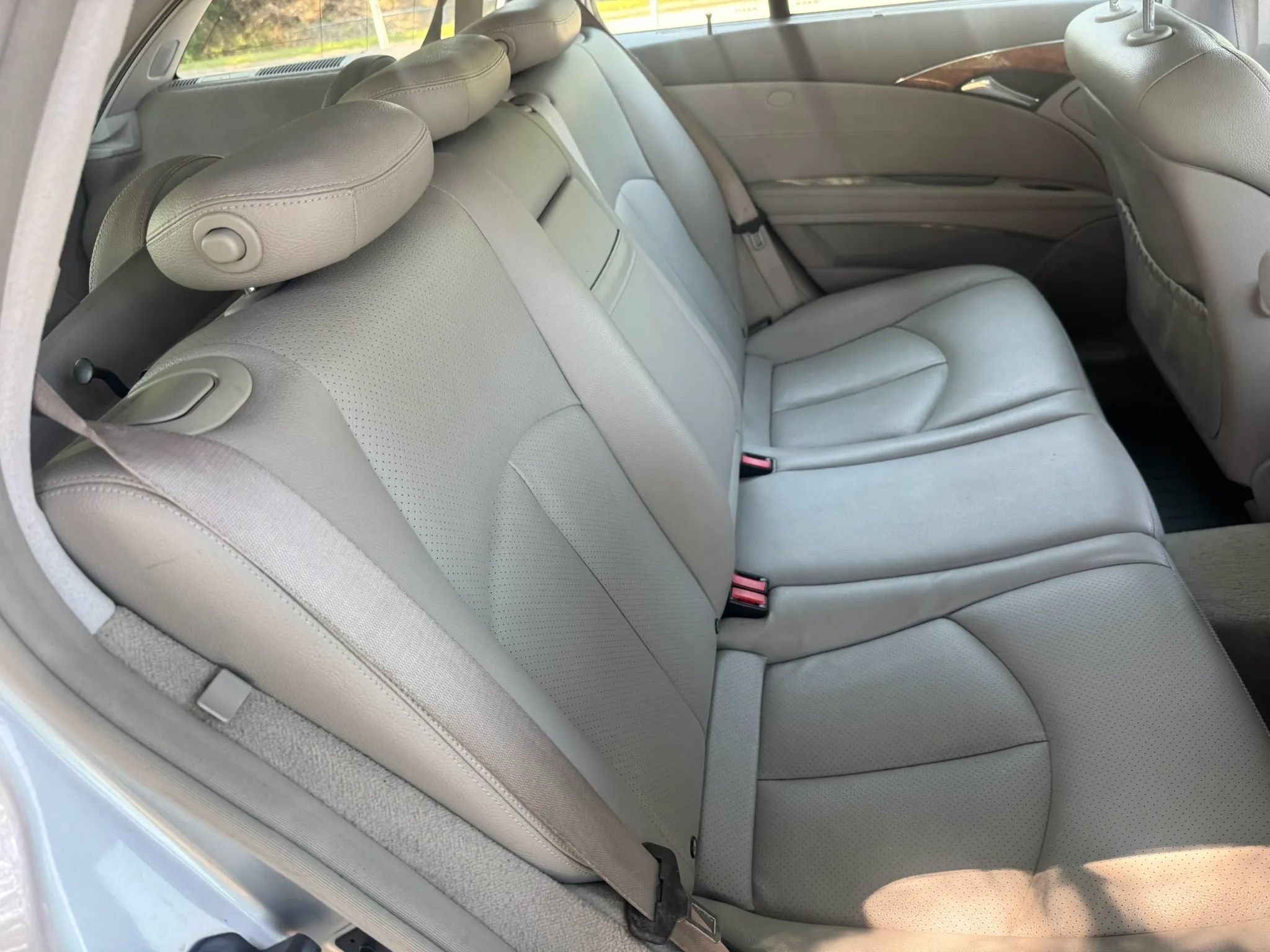 Used 2006 Mercedes-Benz E 350 4MATIC Wagon image 25