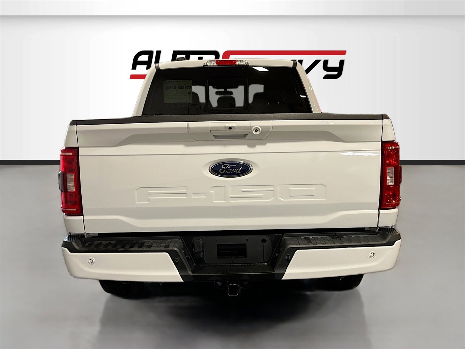 Used 2023 Ford F150 XLT w/ Equipment Group 302A High image 6