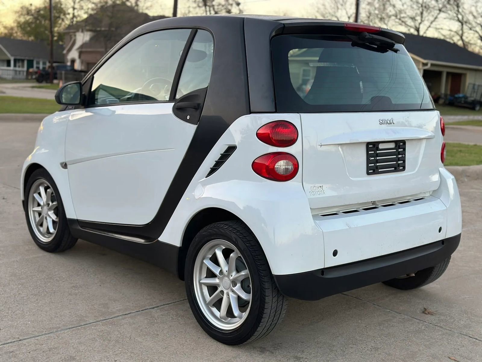 Used 2009 smart fortwo pure image 7