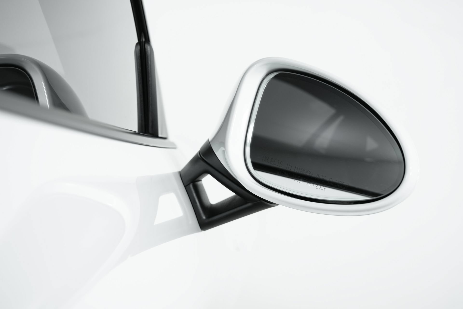 Used 2025 Porsche 718 Cayman RWD image 64