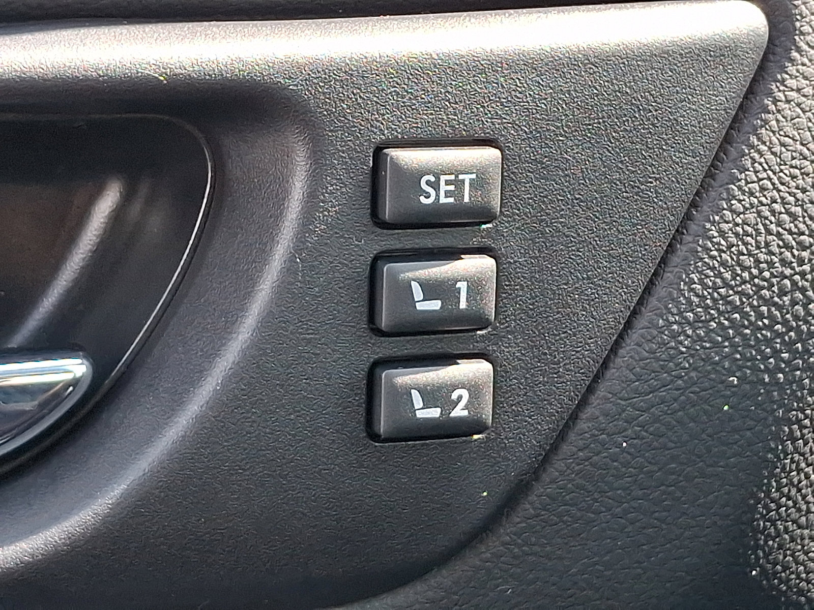 Used 2018 Subaru Outback 2.5i Limited w/ Protection Package #1 image 24