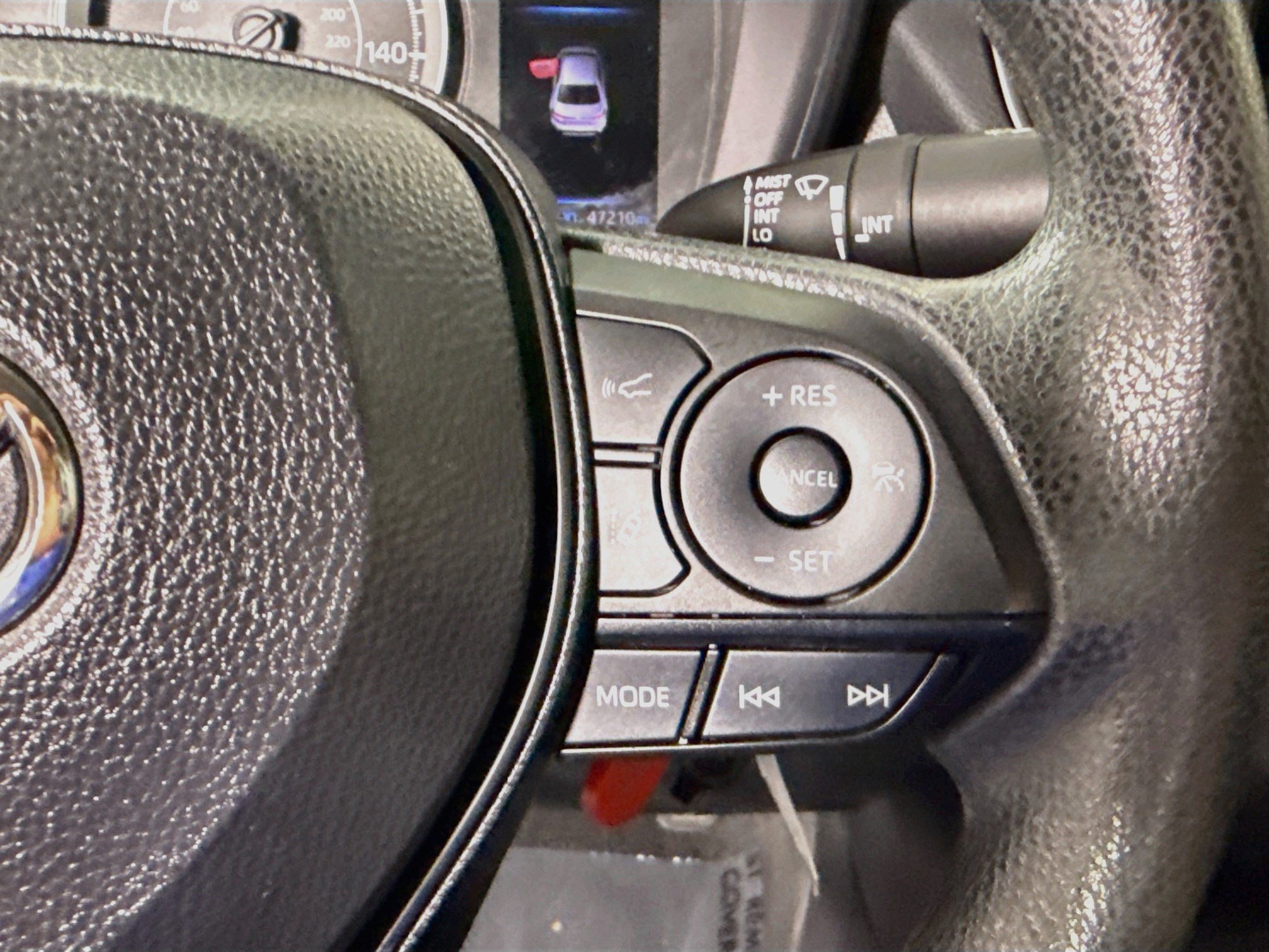Used 2021 Toyota Corolla LE FWD image 15